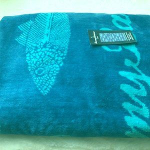 Tommy Bahama Terry Cotton Beach Towel 36 X 69 Nwt